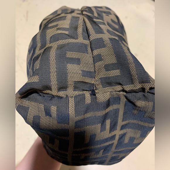 Vintage Fendi Zucca Print handbag - Picture 7 of 16